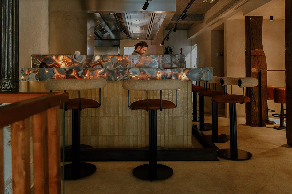 Persimmons Madrid Persimmons Madrid