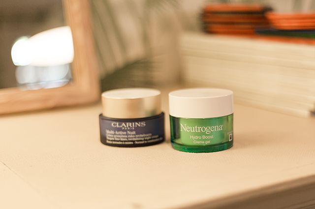 Crema hidratante Clarins y Neutrógena Crema hidratante Clarins y Neutrógena